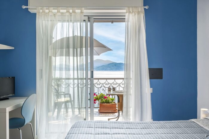 Lago_Maggiore_Casa_e_Vela_Residence_2023_9506_bilo balcone 2 livelli